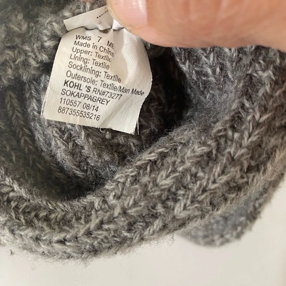 SO Women Cozy Gray Knit Boots side zip size 7